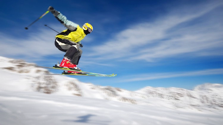 Snowboards helmet supplier