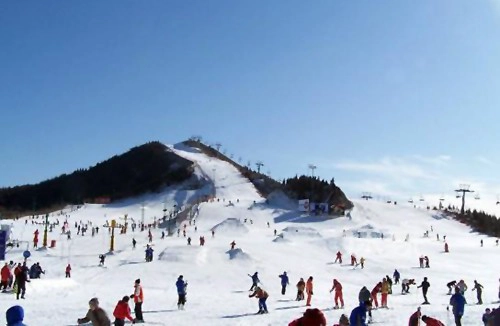ski helmet manufacturer