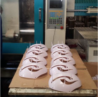 Plastic injection molding machine Plastic injection molding machine