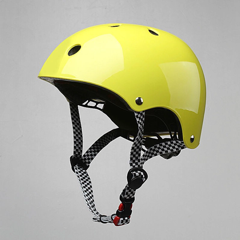 skater helmet