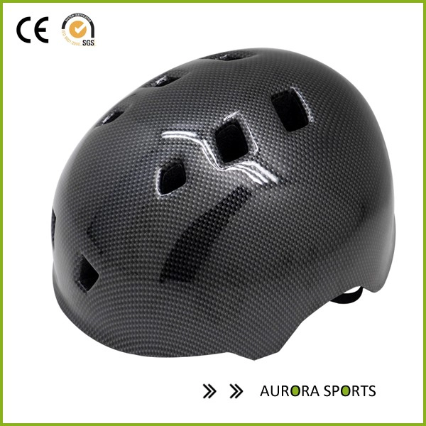 AU-K001 diseñador de fibra de carbono monopatín Cascos, Casco suppiler en China