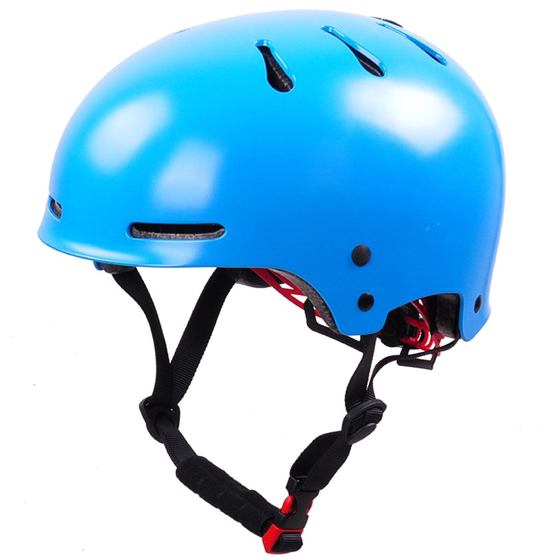 Certifié CE casques de skateboard ABS, casque de patinage OEM