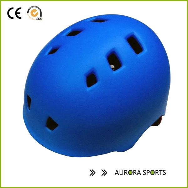 Los nuevos adultos monopatín Casco AU-K001 Monopatín fresco Cascos suppiler En China