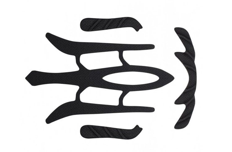 Removable helmet anallergic padding