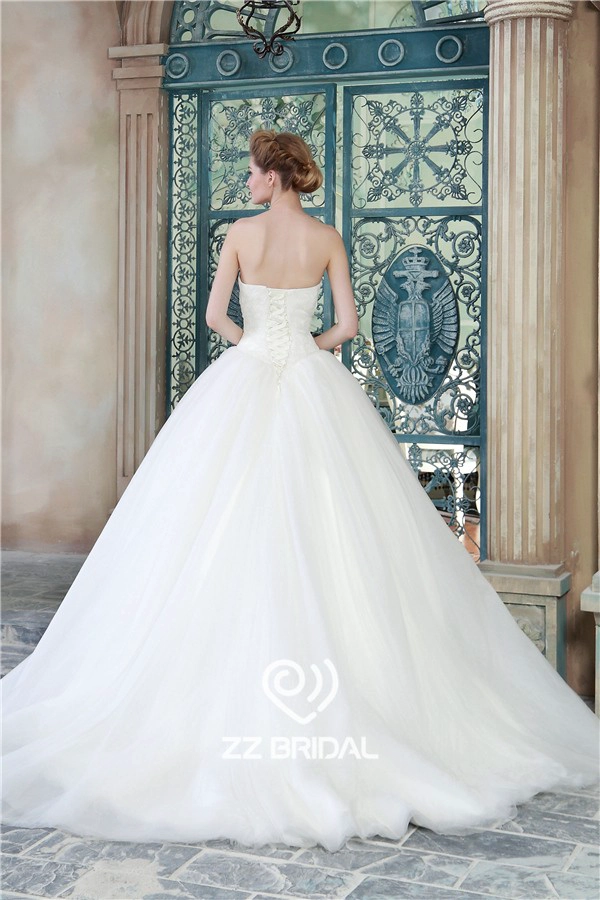 Ball gown dress sweetheart neckline tulle princess wedding gown manufacturer