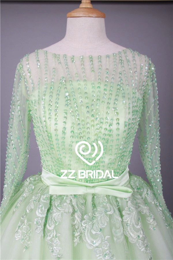 China Minirock Langarm Pailletten grün kurz Abendkleid