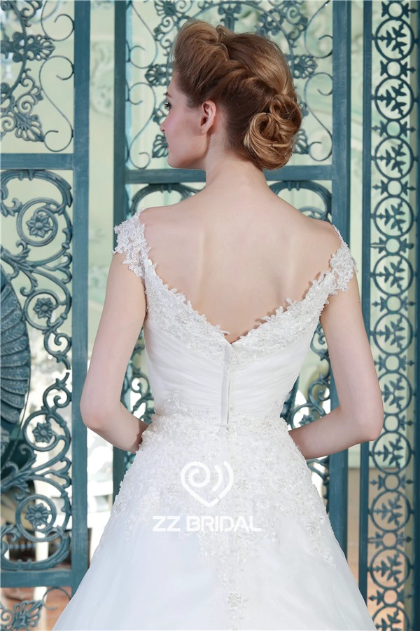 Nieuwe aankomst off shoulder lieverd hals kant geappliceerd ruches trouwjurk fabrikant