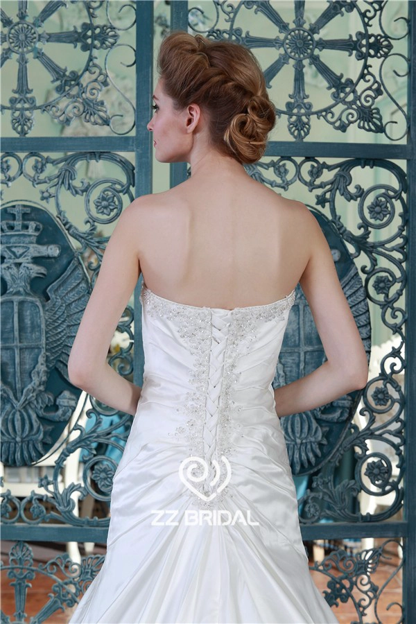 New décolleté chérie perles volants fabricant de robe de mariée en dentelle-up