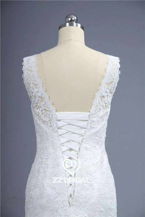 Pizzo superiore della cinghia di spaghetti appliqued sirena da sposa in pizzo-up produttore abito