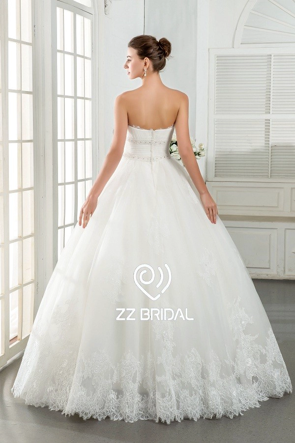 ZZ bridal 2017 strapless ruffled lace appliqued ball gown wedding dress