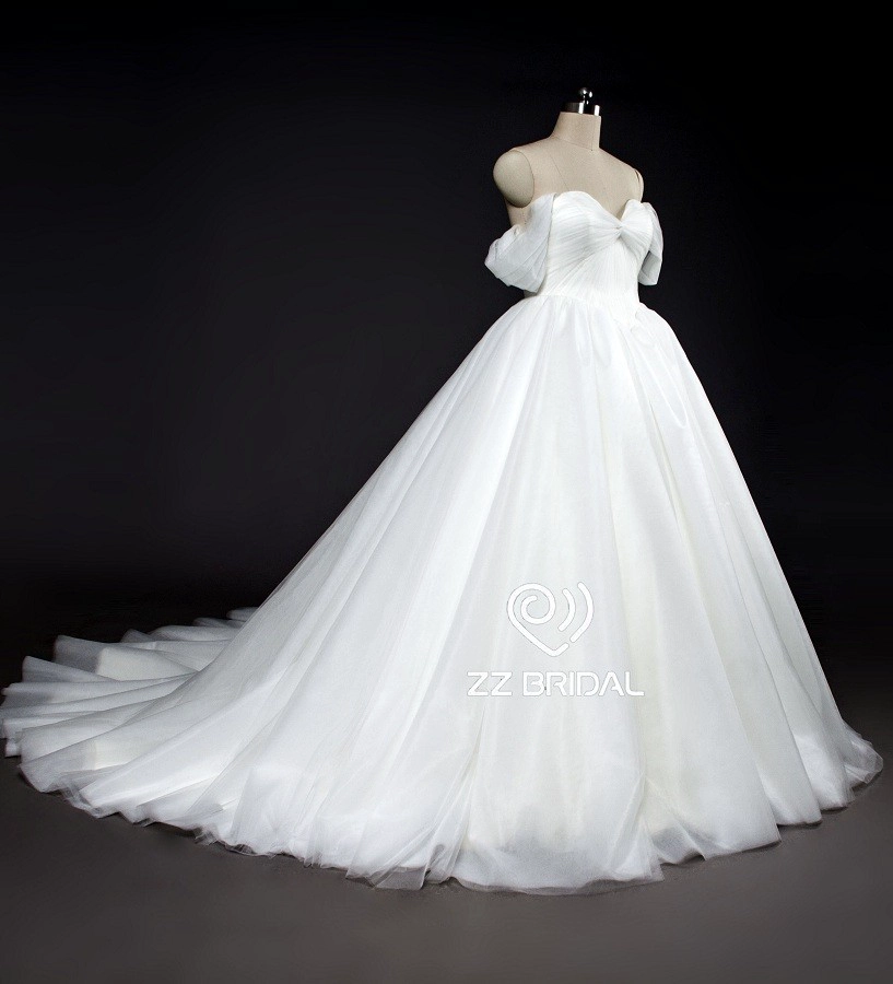 ZZ bridal shoulder strap ruffled ball gown wedding dress