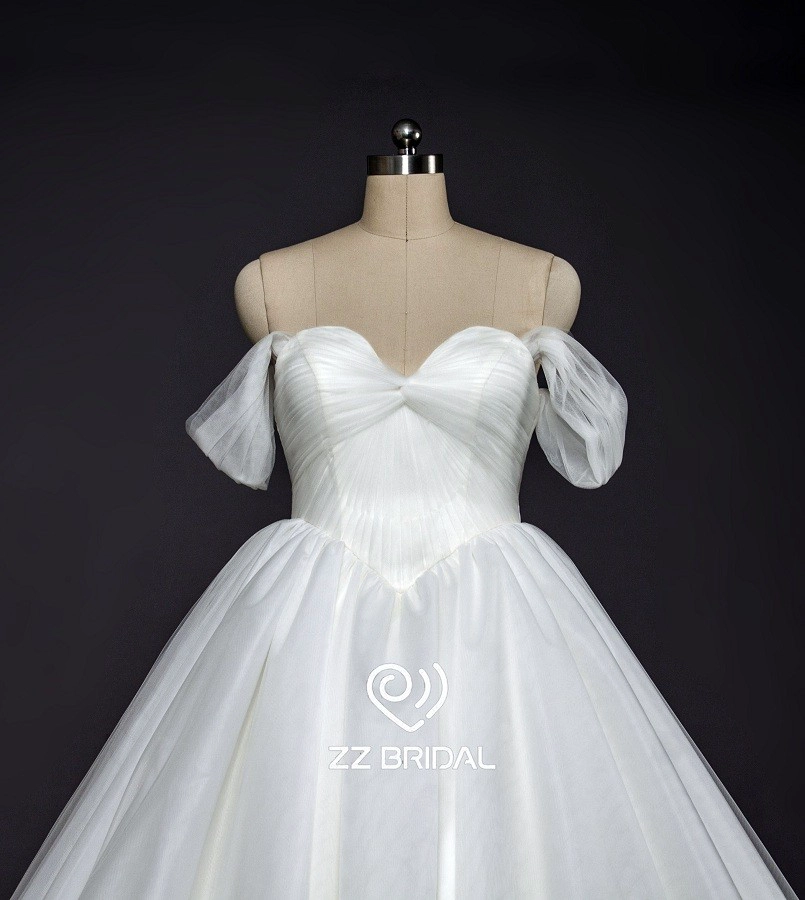 ZZ bridal shoulder strap ruffled ball gown wedding dress