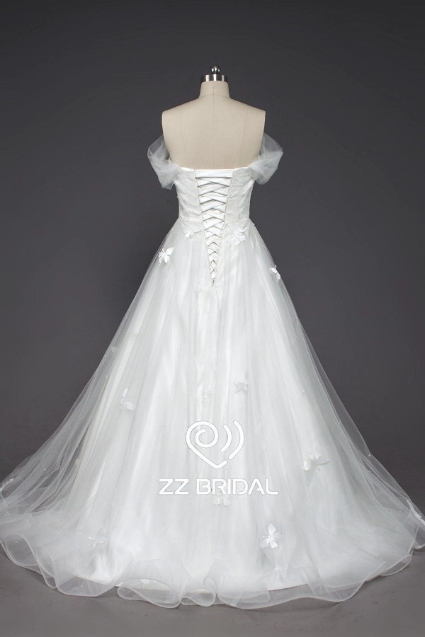 ZZ bridal sweetheart lace-up ruffled A-line wedding dress