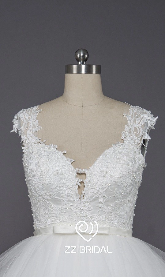 ZZ bridal sweetheart neckline satin belt ruffed A-line wedding dress