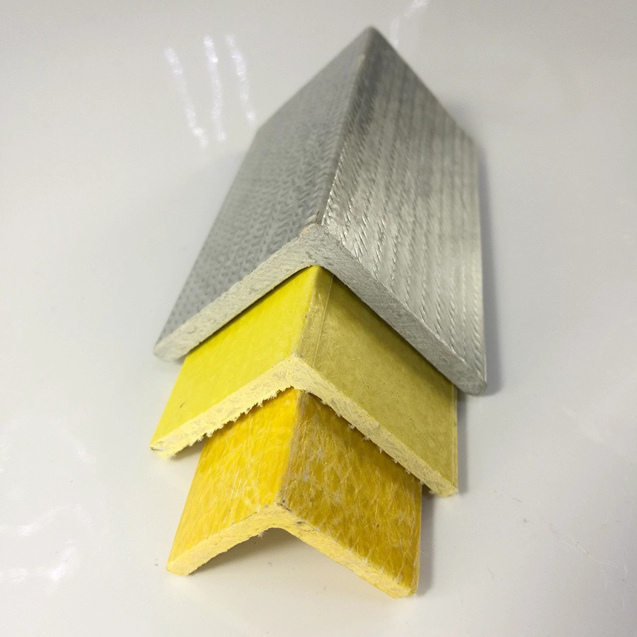 Cornières en plastique renforcé de fibre de verre 90 angles de la structure FRP GRP Angle Fournisseurs