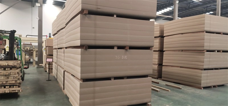 porcelana Raw MDF, Plain MDF ,Melamine MDF, Veneer MDF,HPL MDF,UV MDF factory fabricante