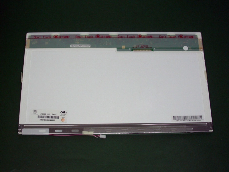 15.6 inç 1366 * 768 CMO Parlak Kalın 30 Pin LVDS N156B3-L02 Laptop Ekranı