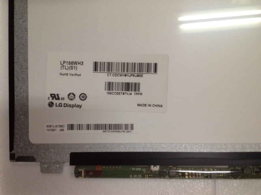 15.6 "LG العرض WLED دفتر الإضاءة الخلفية LED لوحة LP156WH3-TLS1 1366 × 768 CD / M2 200 C / R 500: 1
