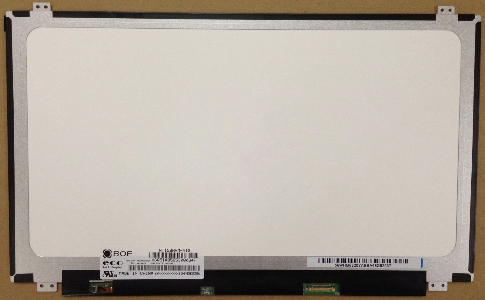 15.6インチ1366 * 768グレア30ピンEDP厚手NT156WHM-N12ラップトップ画面