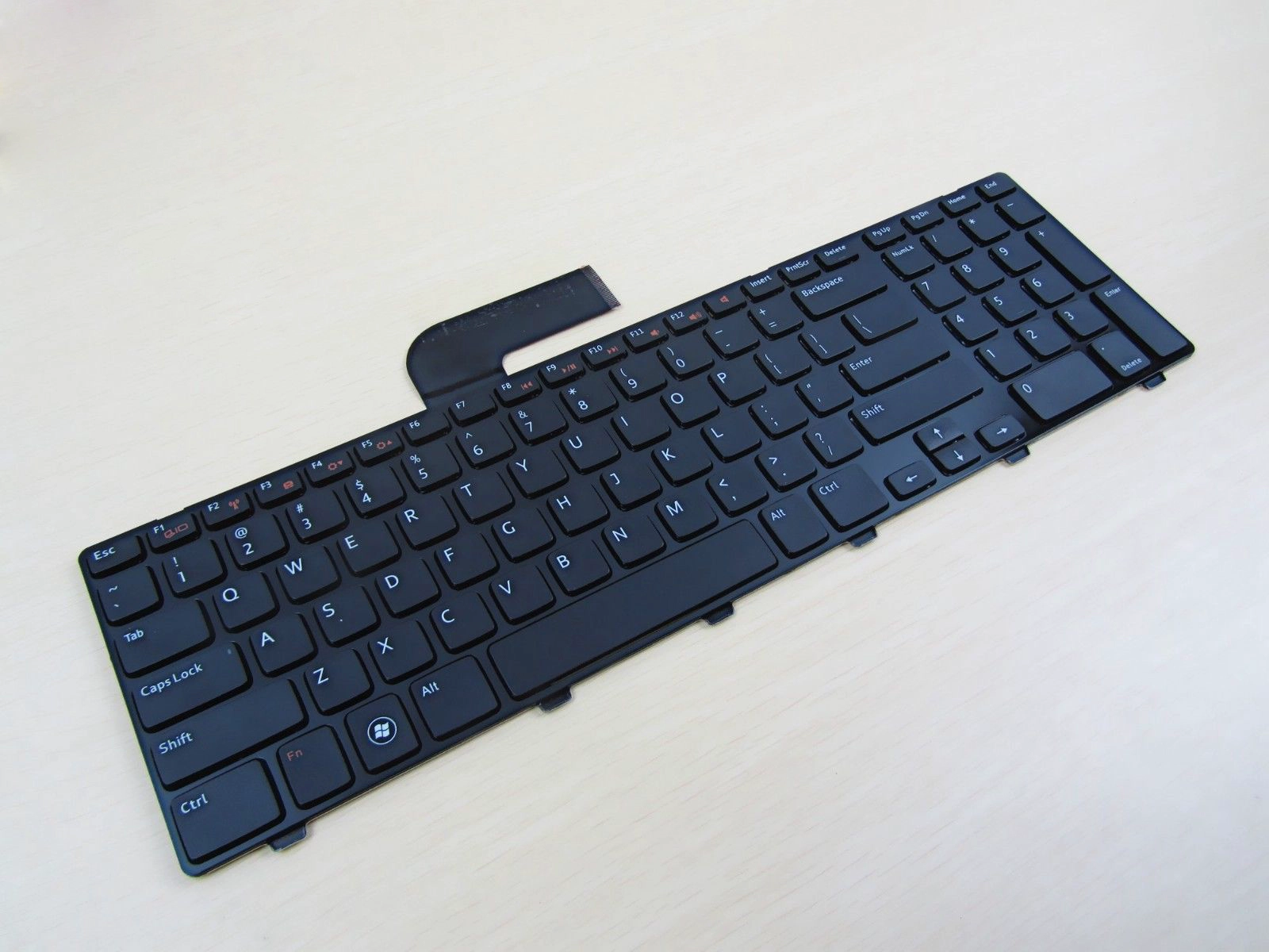 US Laptop Keyboard for DELL N7110