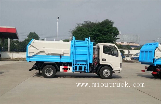 4 - 5 tons self-loading garbage truck hanging buckets with compressed garbage truck