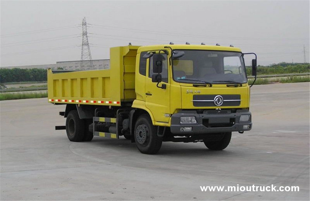 Китай производство марки Dongfeng одной строки 4 * 2 самосвала для продажи