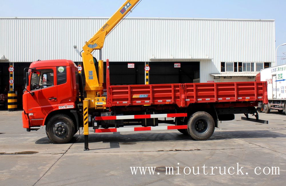 DFCV Dongfeng Tianjin 180hp 4 * 2 6.3T Truck Crane (smjco)