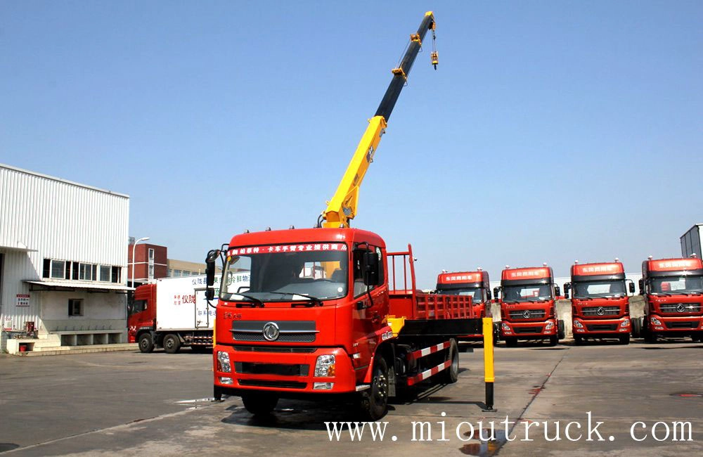 DFCV Dongfeng Tianjin 180hp 4 * 2 6.3T Truck Crane (smjco)