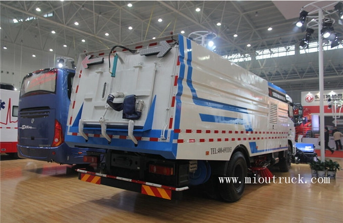 DongFeng 210hp penyapu basuh lori