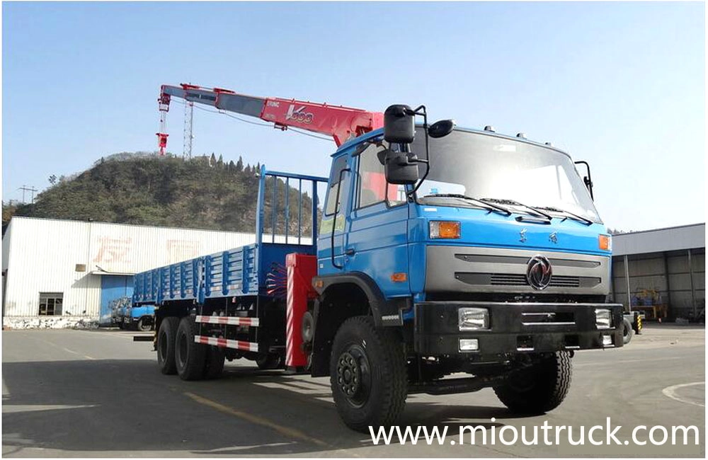 Dongfeng 153 серии 245HP 6 × 4 автокран DFE5258JSQF