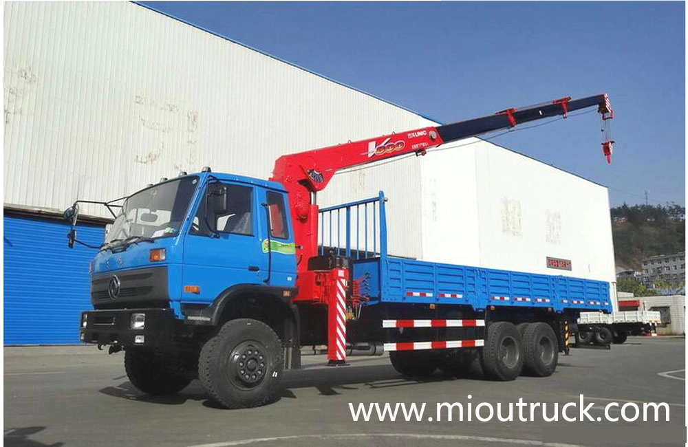 Dongfeng 153 серии 245HP 6 × 4 автокран DFE5258JSQF