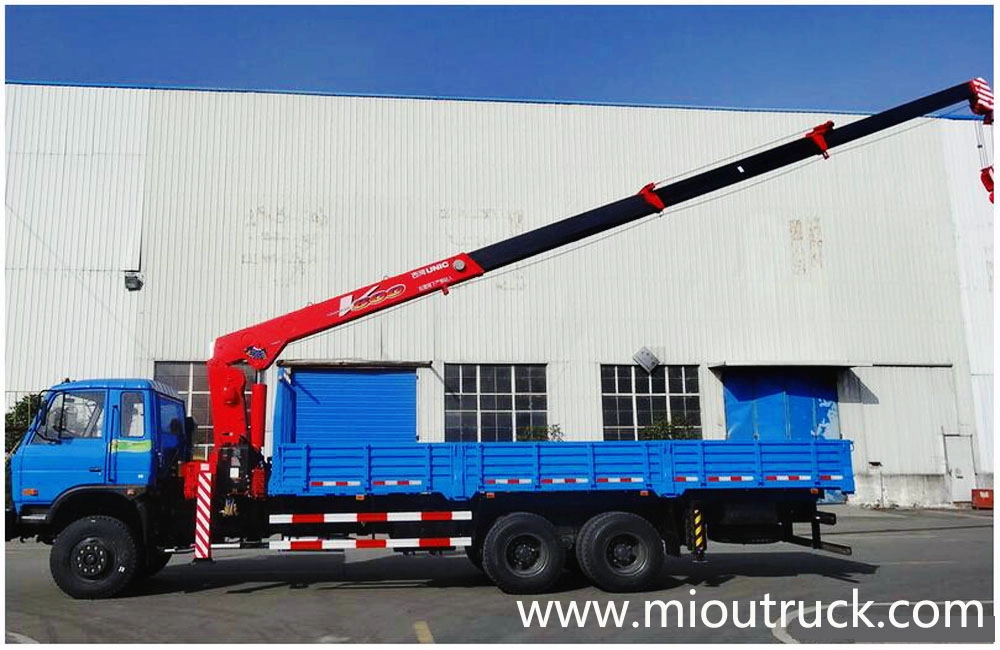 Dongfeng 153 серии 245HP 6 × 4 автокран DFE5258JSQF