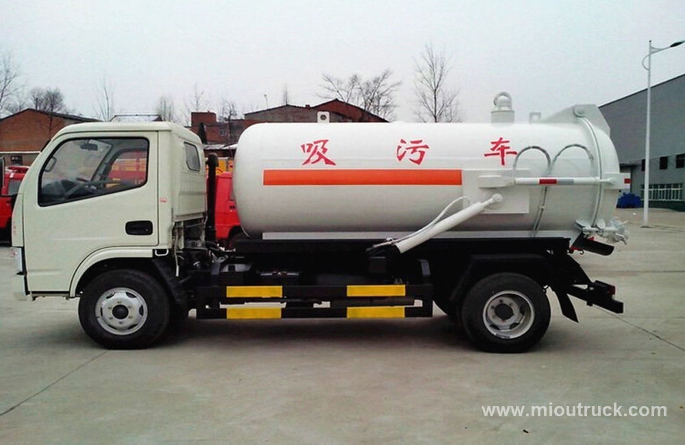Dongfeng 210hp Cummins Engine sewage suction truck 4x2 fecal suction truck