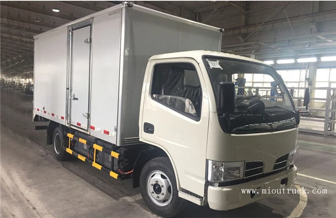 东风 4.5 吨4.1 米 单排纯电动车