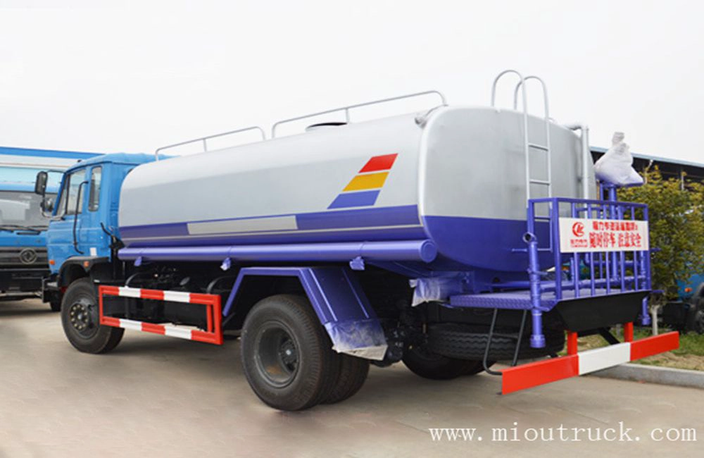 trak tangki Dongfeng 4x2 15000L Air