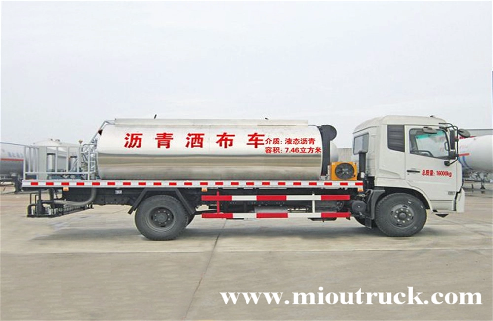 Dongfeng 4x2 8m³ asphalte Camion de distribution à vendre