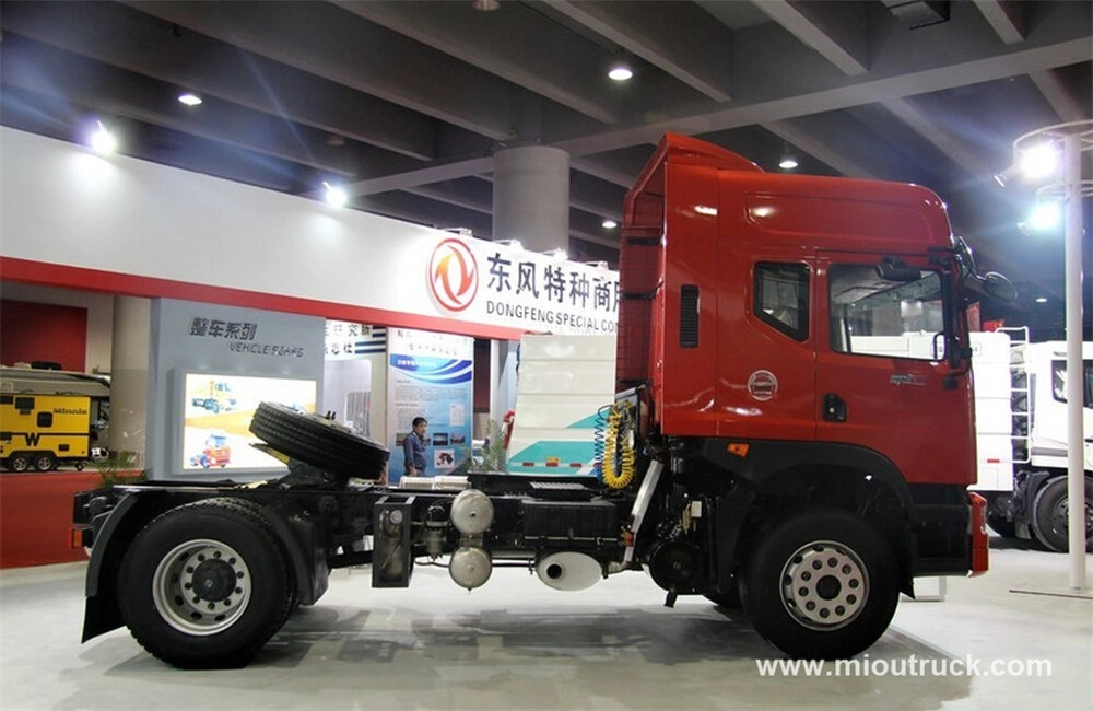 دونغفنغ 4X2 EURO5 EQ4160GLN 230hp شاحنة جرار 4X2