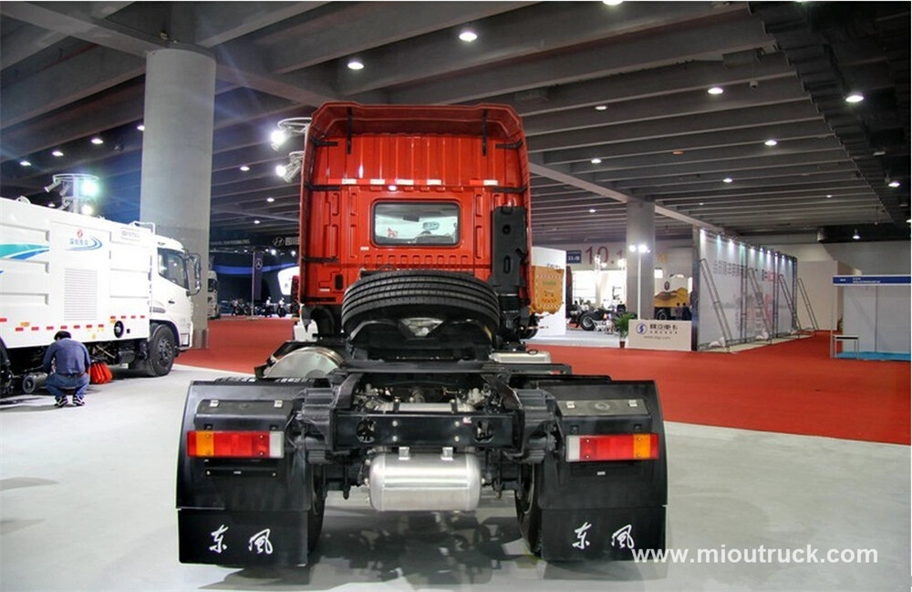 دونغفنغ 4X2 EURO5 EQ4160GLN 230hp شاحنة جرار 4X2