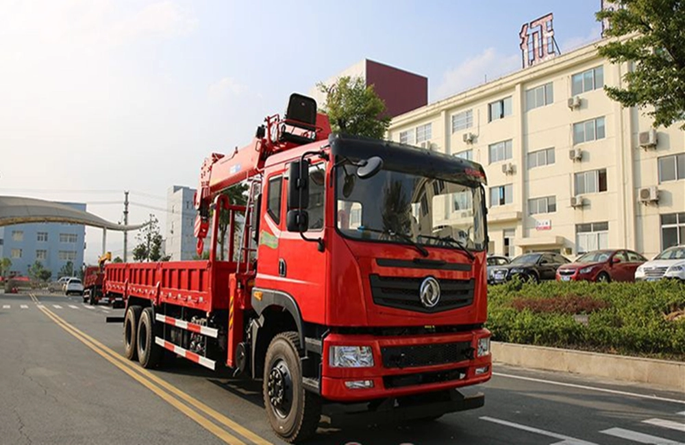 东风6X4 汽车起重机最佳售价中国供应商