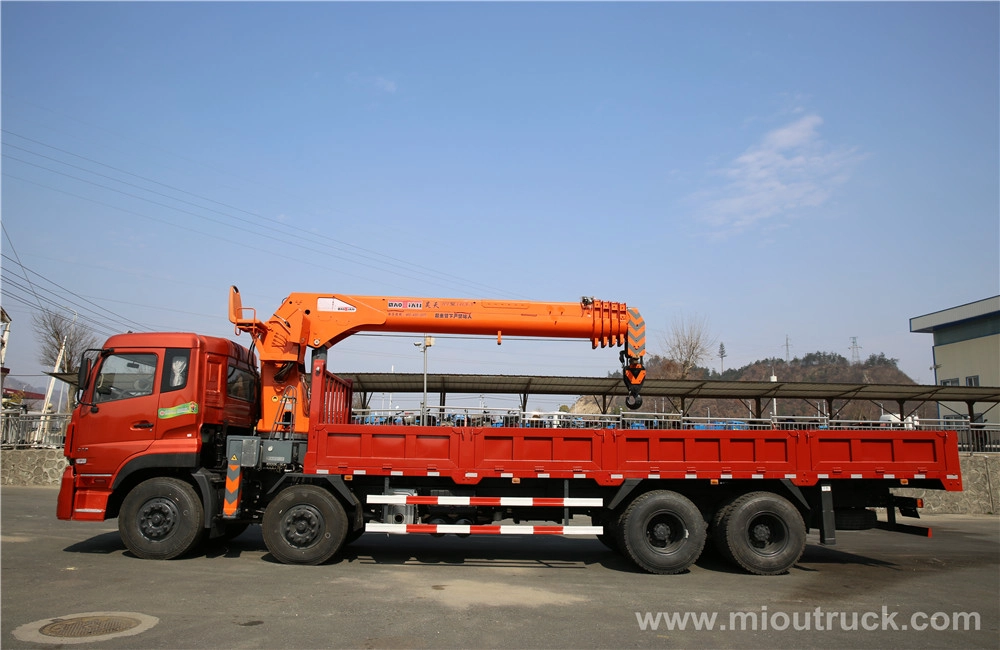 Dongfeng 8 X 4 caminhão guindaste montado na China com melhor preço para a venda China fornecedor