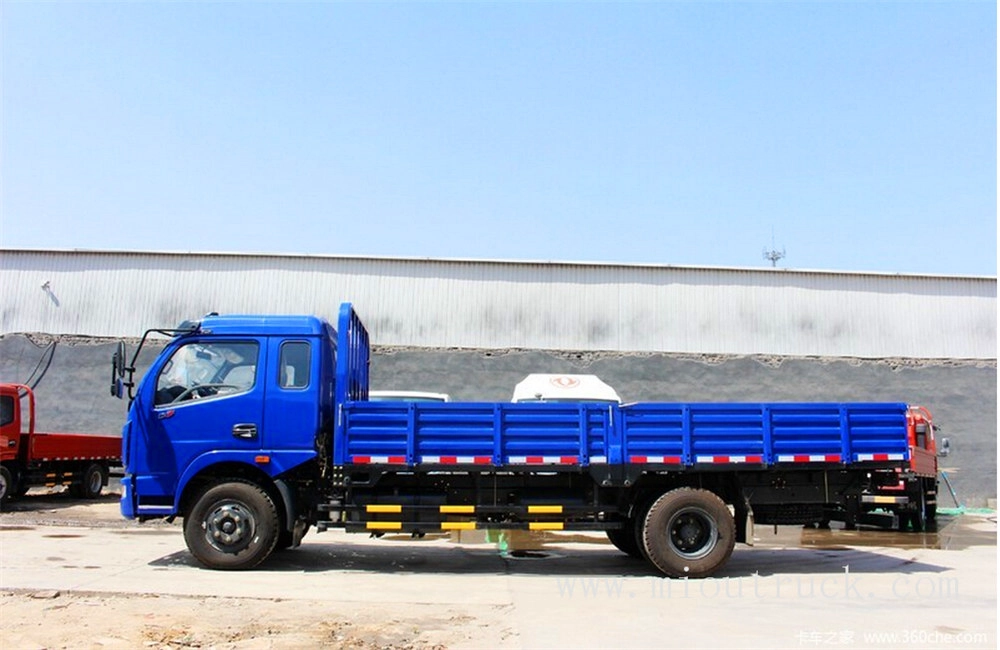 东风多利卡 D7 150马力 4.8米轻型卡车