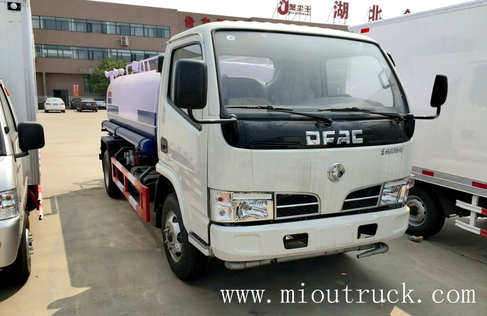 Dongfeng Duolika Water Truck 102HP 4X2 DFA1070SJ35D6