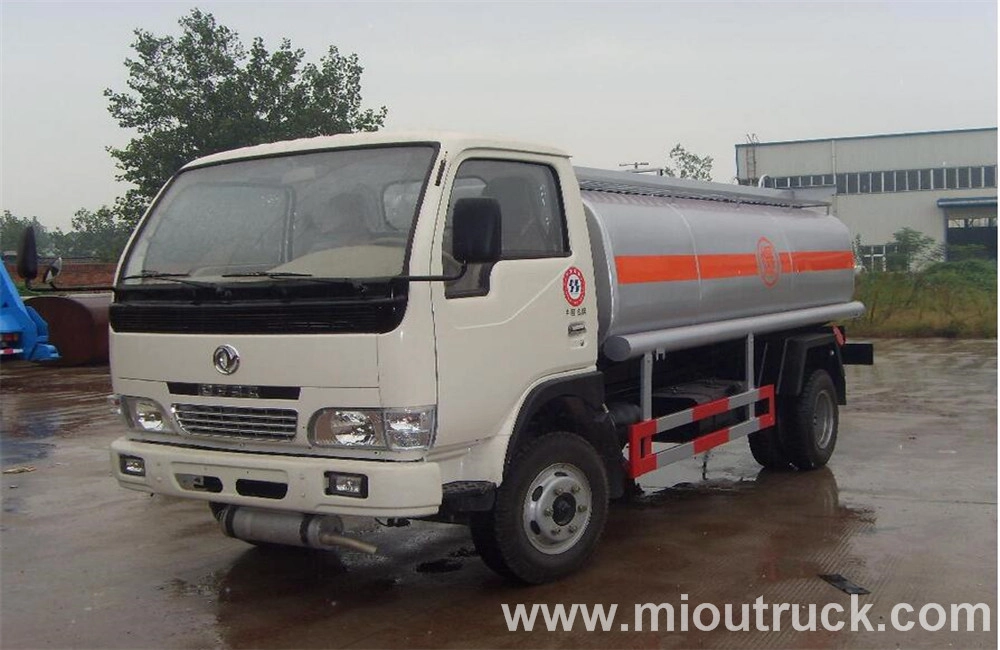 دونغفنغ Frika 6000L 4X2 النفط صهريج شاحنة، بيع الساخنة من خزان الوقود شاحنة