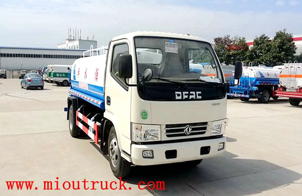 Dongfeng HLQ5070GSSE 4 * 2 5t camión cisterna de agua