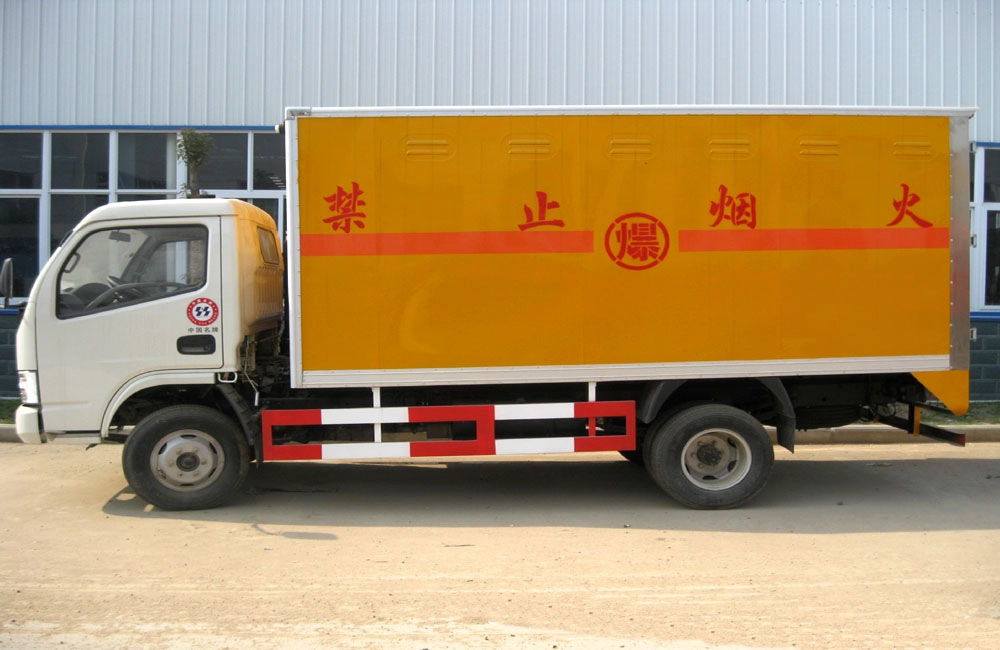 东风JDF5070XQYDFA4 GB3847-2005 3.5t装载量防爆设备运输车