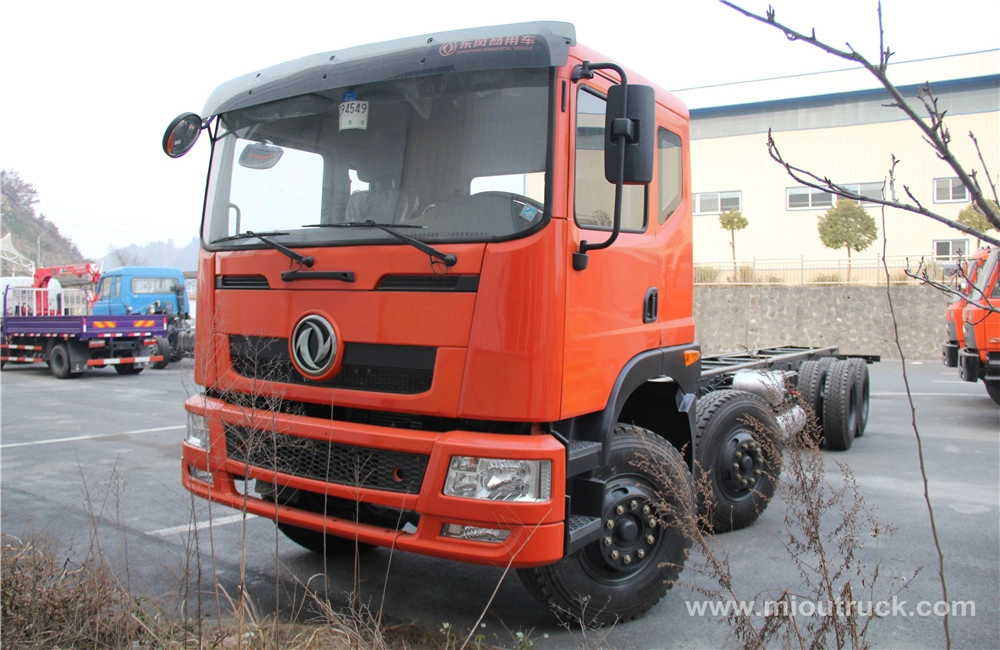Dongfeng Renault DCi385 8 * 4 Drive trak tunda untuk dijual