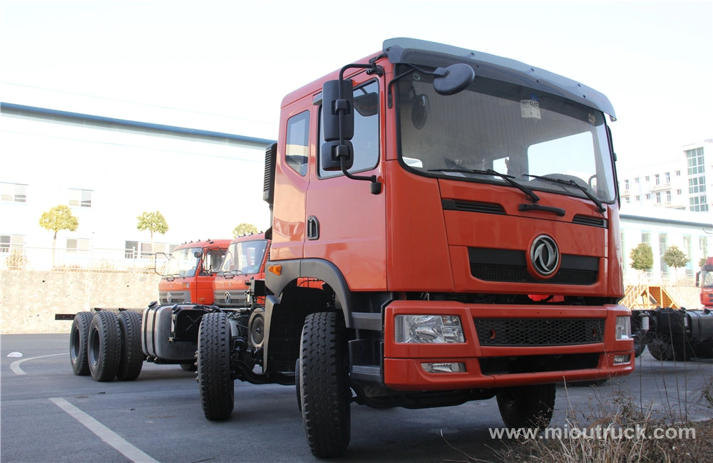 Dongfeng Renault DCi385 8 * 4 Drive trak tunda untuk dijual