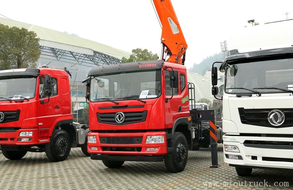 东风神宇6X4 260hp随车吊EQ5251JSQZM1