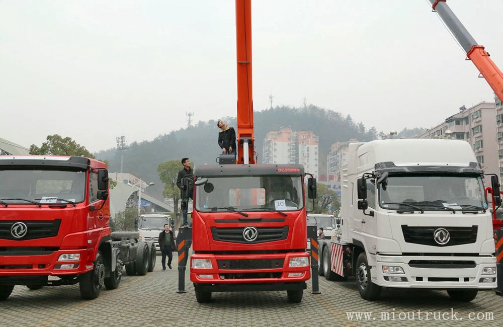 东风神宇6X4 260hp随车吊EQ5251JSQZM1