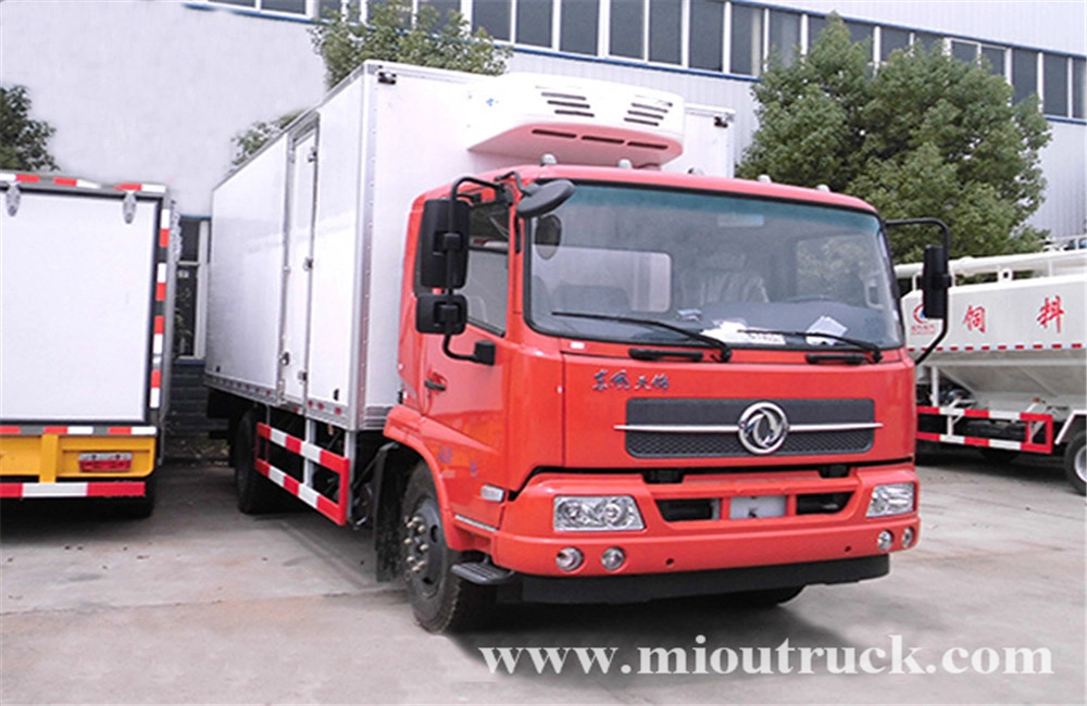 دونغفنغ تيانجين 4X2 35m³ 10ton مبردة شاحنة DFL5160XLCBX18A